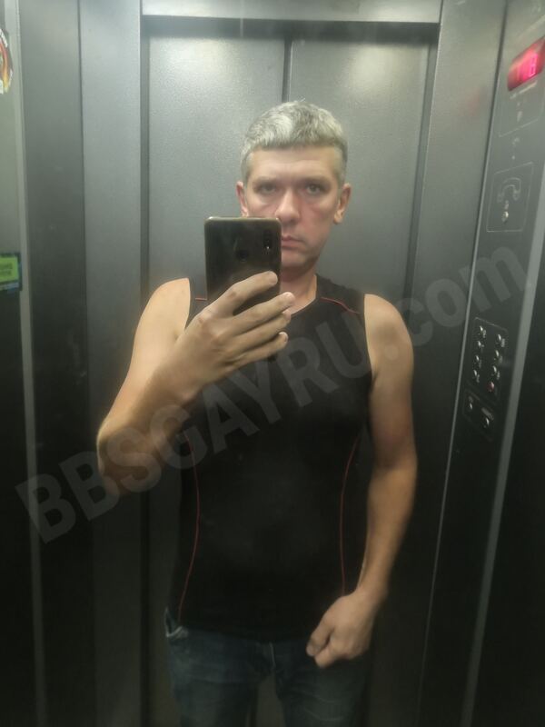 Kotbb4377752