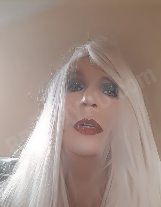 Aleksakross4139893