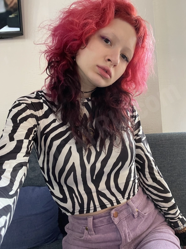 Tina420004641824